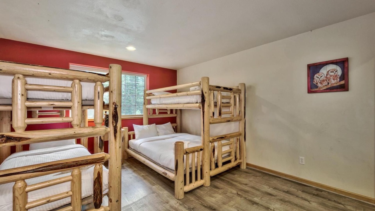 Photo of Bedroom in North Upper Truckee