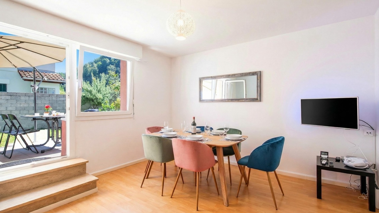 Photo of Livingroom in Losone