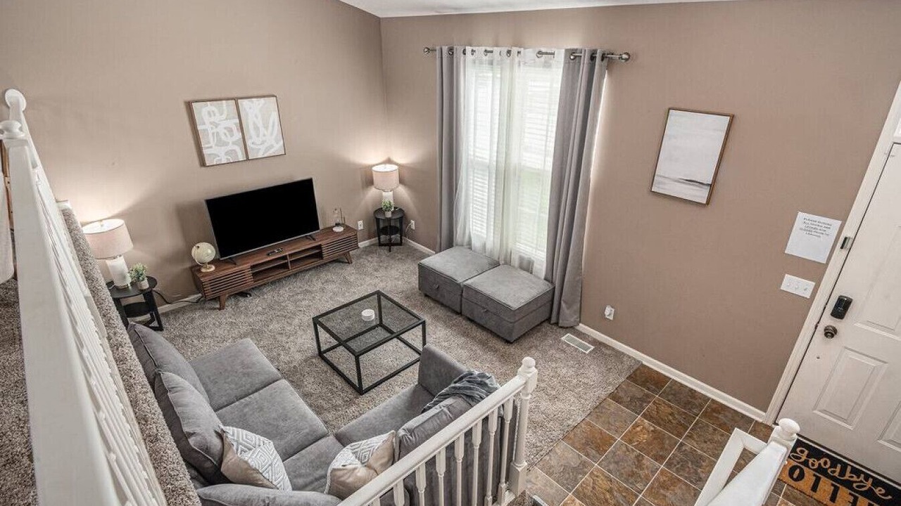 Photo of Livingroom in Millard