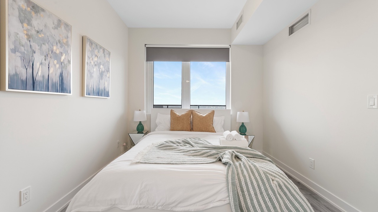 Photo of Bedroom in Willowdale