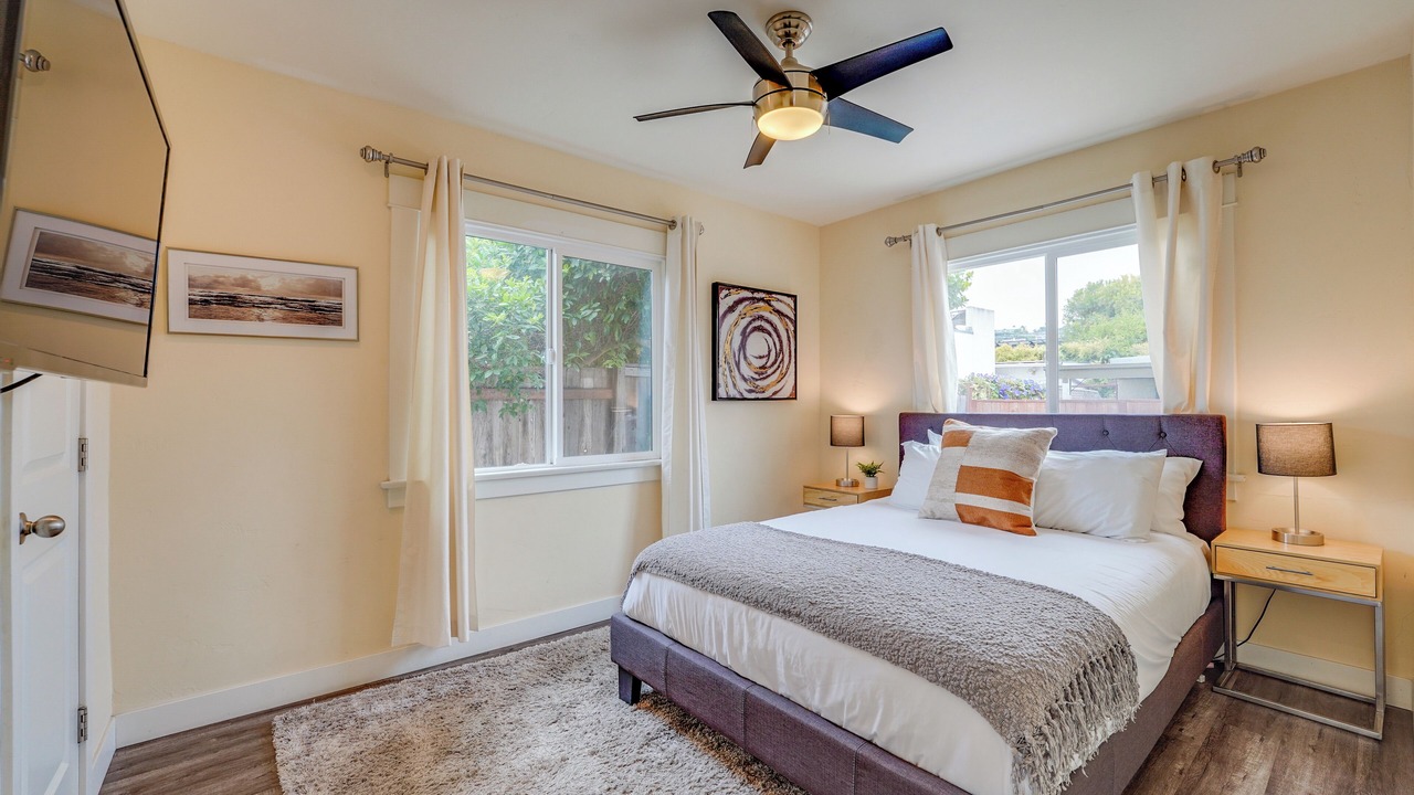 Photo of Bedroom in Beach Barber Tract