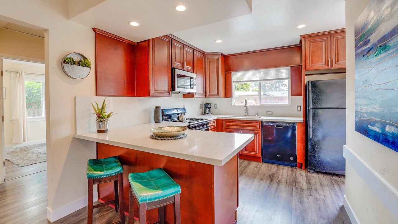 Photo of Kitchen in Beach Barber Tract