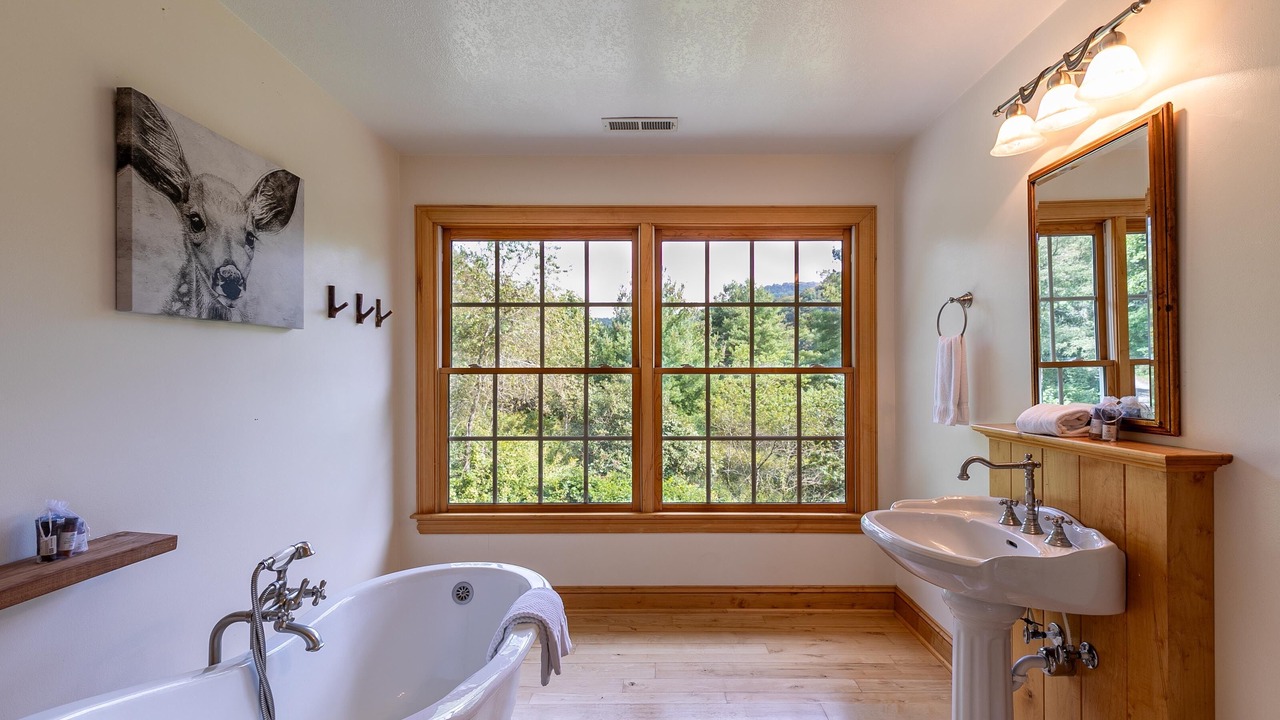 Photo of Bathroom in Crumpler