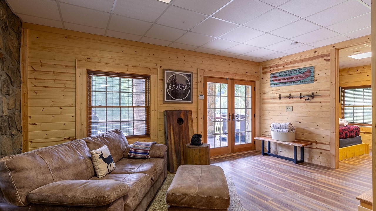 Photo of Livingroom in Crumpler