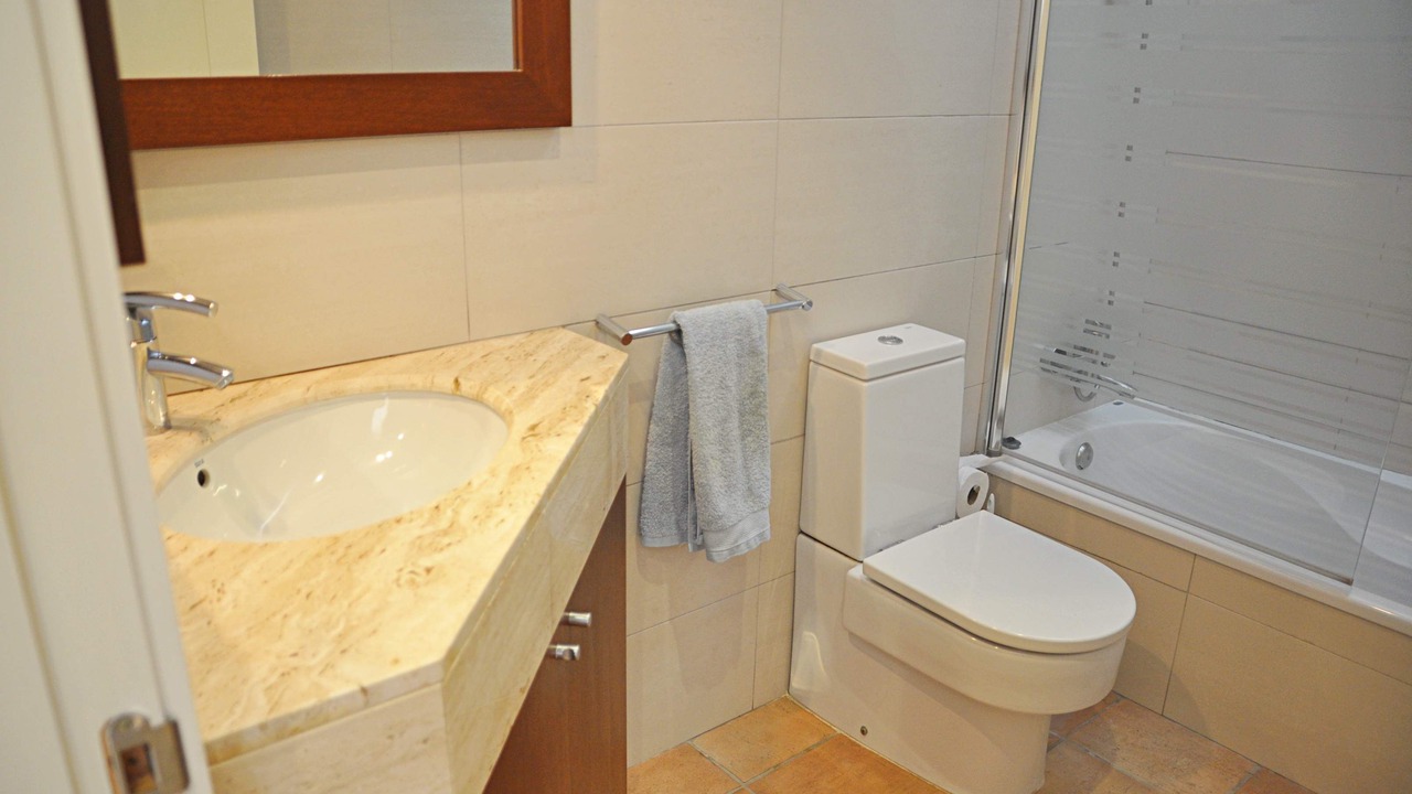 Photo of Bathroom in Torrent