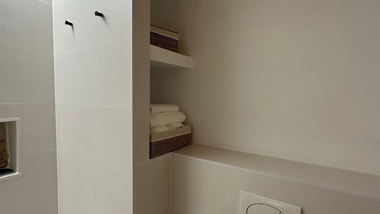 Photo of Bathroom in Cuevas de Vinroma