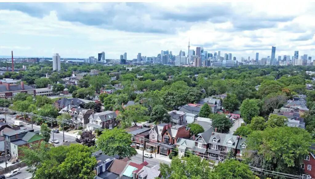 Photo of Outdoor in Riverdale
