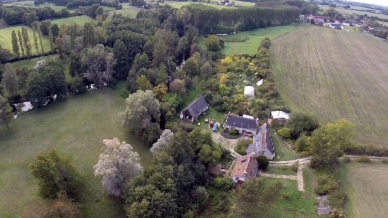 Photo of Outdoor in Noyant-Villages