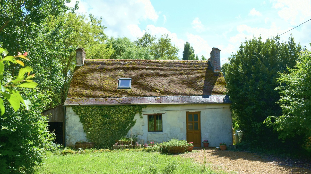 Photo of Outdoor in Noyant-Villages