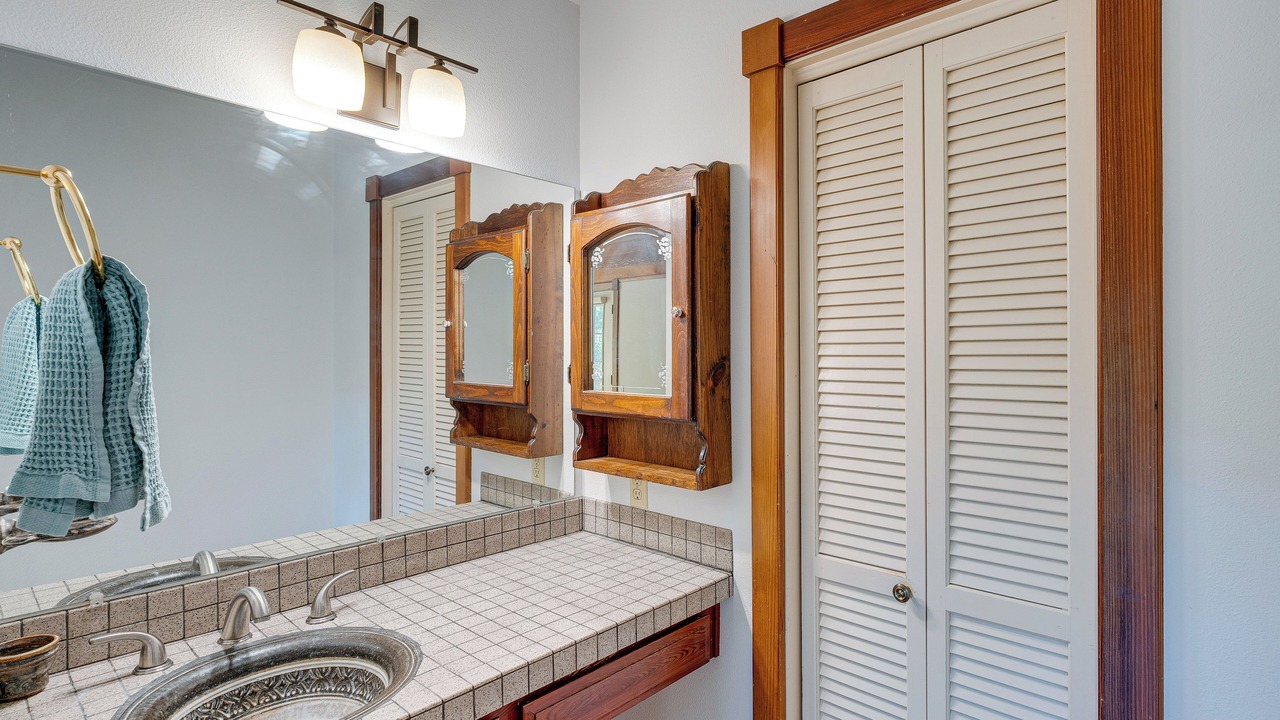 Photo of Bathroom in Auburn