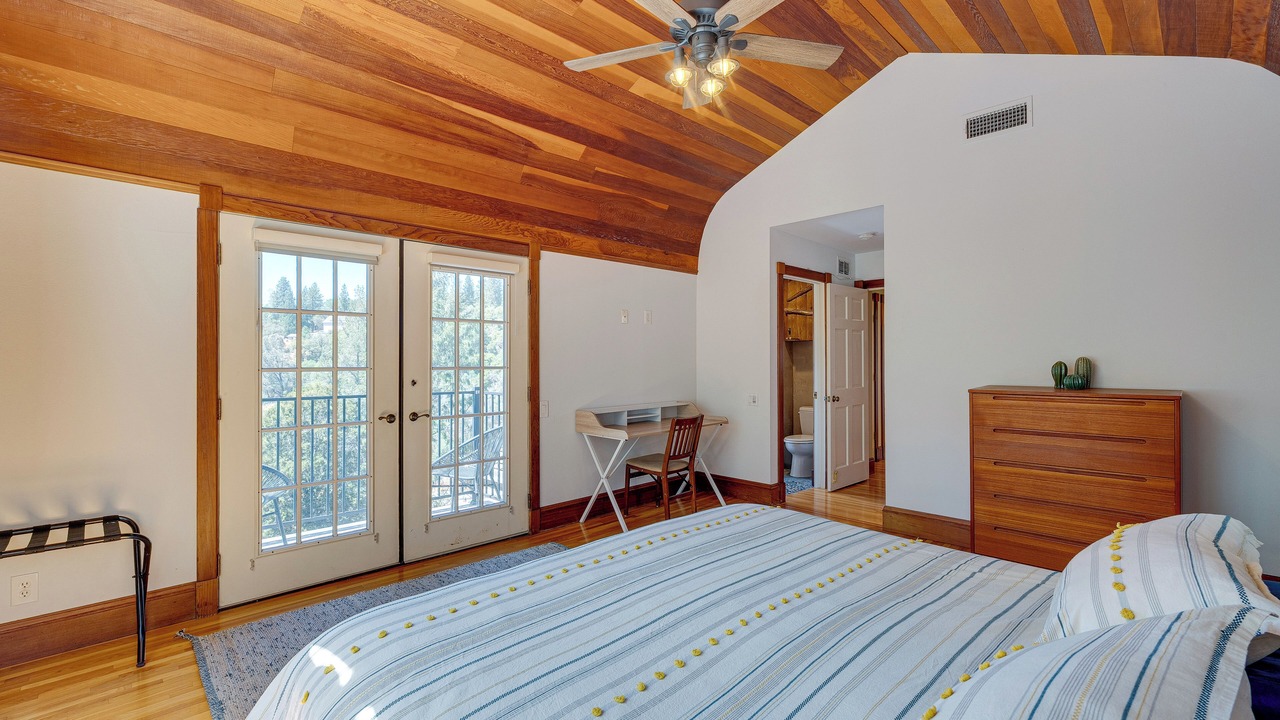 Photo of Bedroom in Auburn