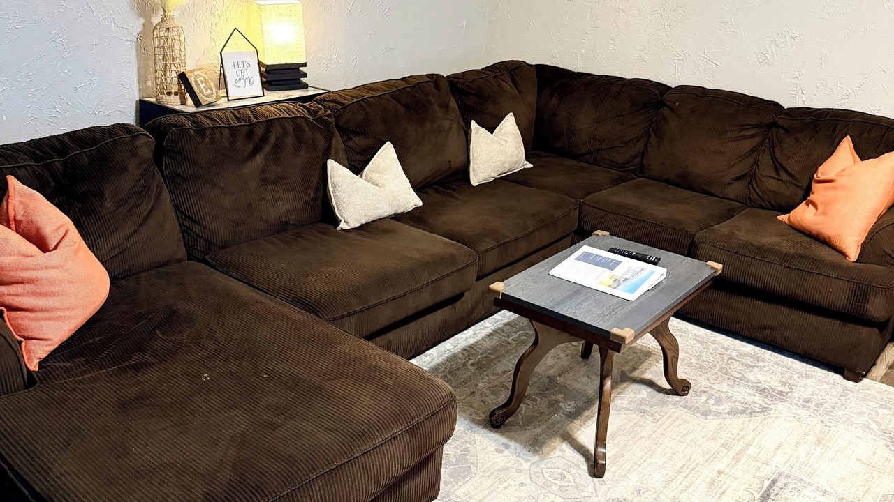 Photo of Livingroom in Enid
