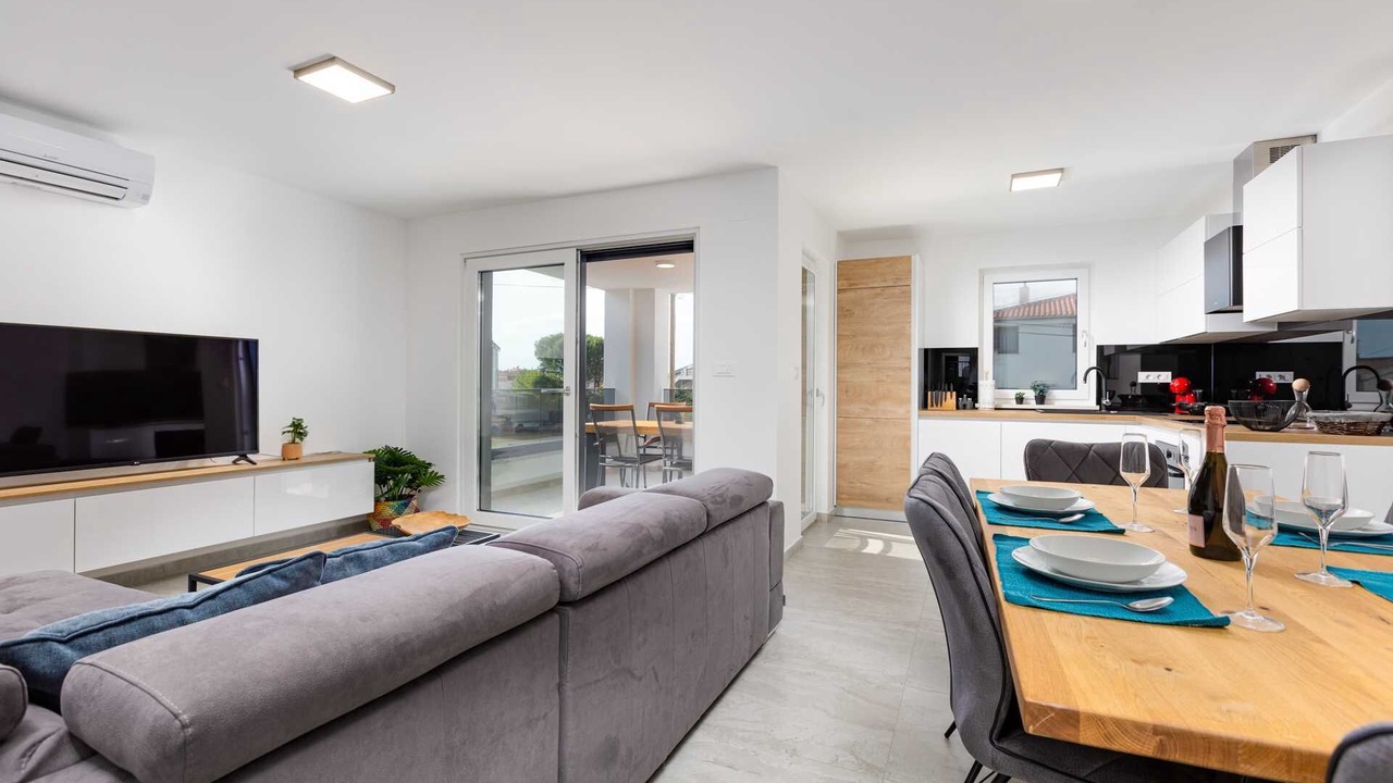 Photo of Livingroom in Vantacici