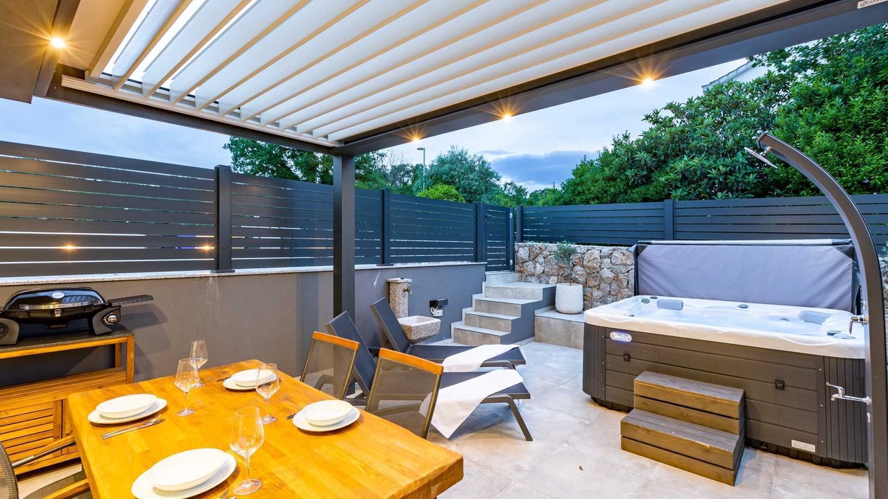 Photo of Patio Balcony in Vantacici