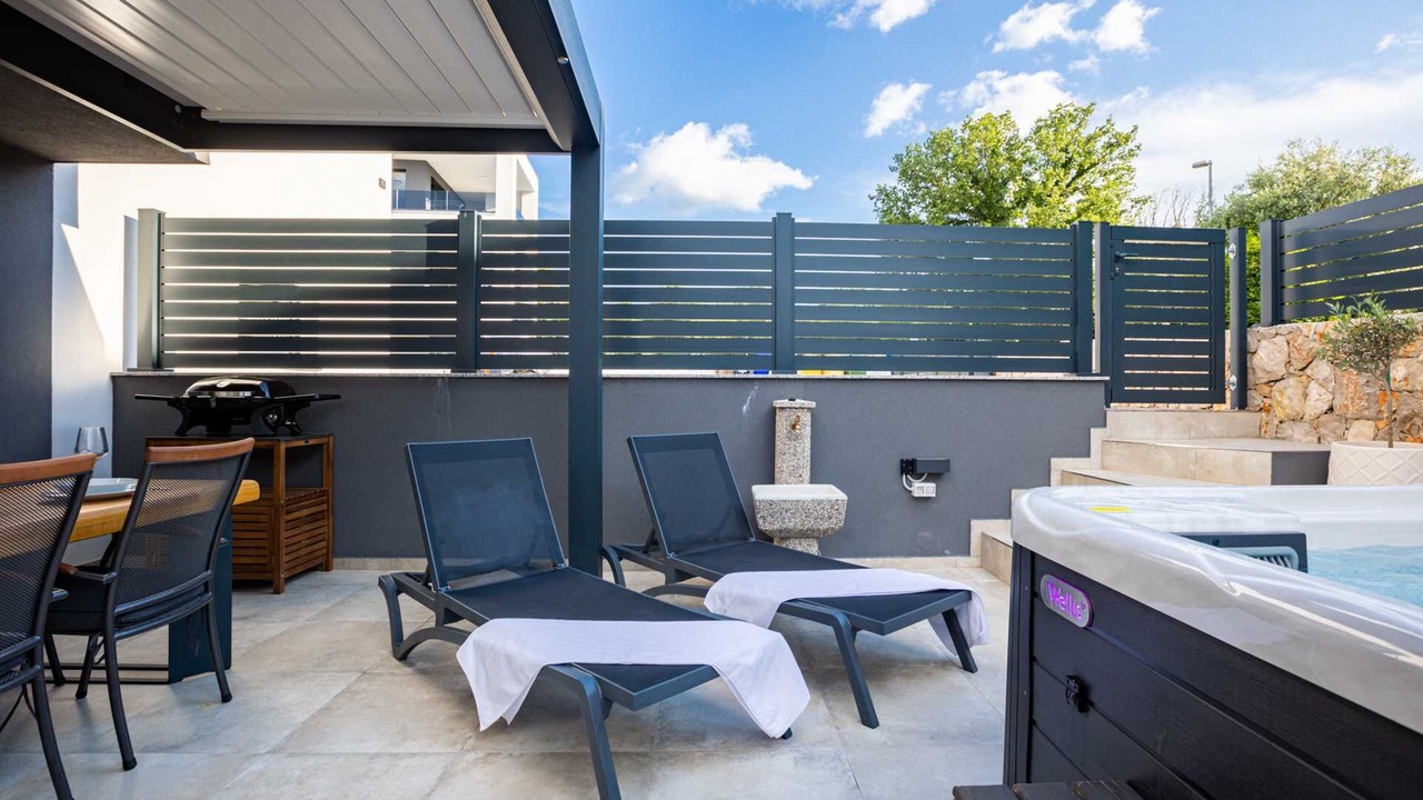 Photo of Patio Balcony in Vantacici