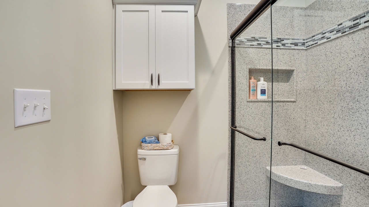 Photo of Bathroom in Hardin