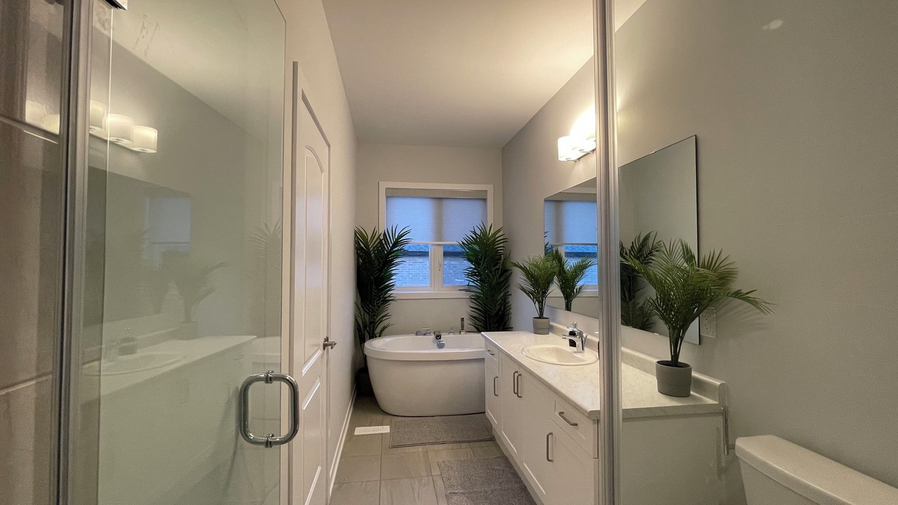 Photo of Bathroom in Markham