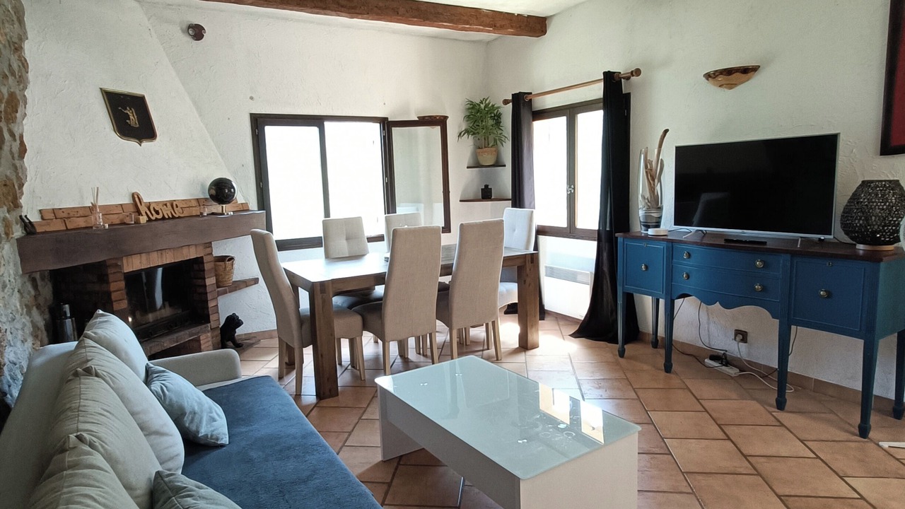 Photo of Livingroom in Utelle