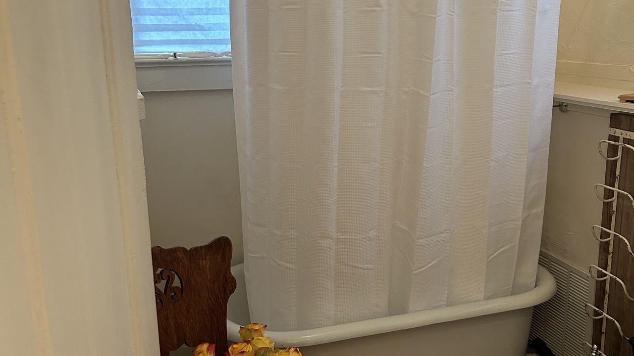 Photo of Bathroom in Murphysboro