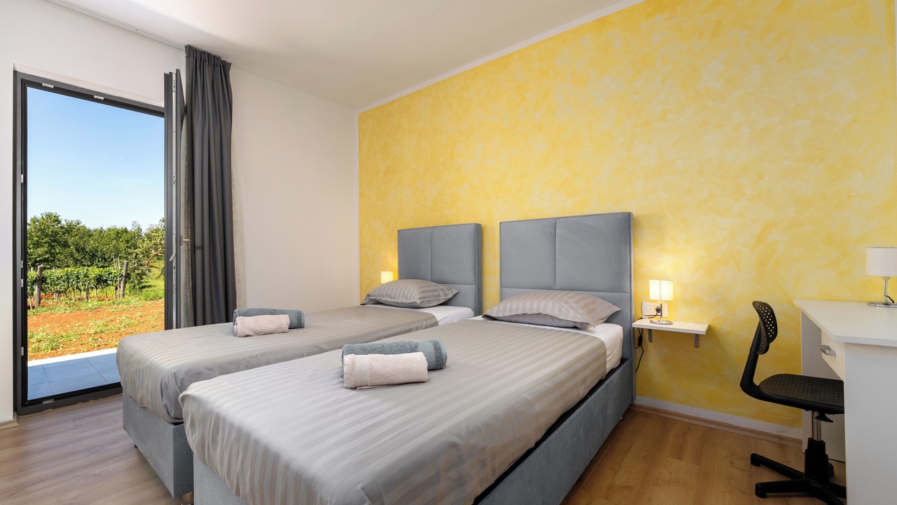 Photo of Bedroom in Skropeti