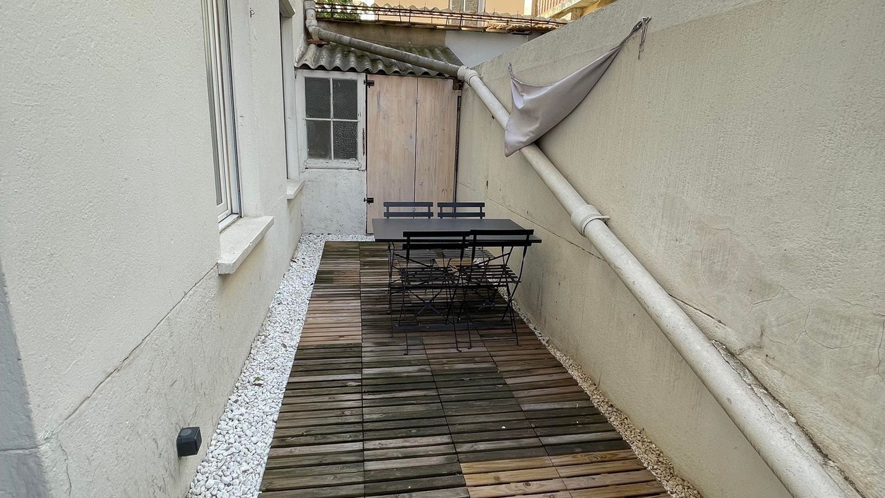 Photo of Outdoor in Clemenceau