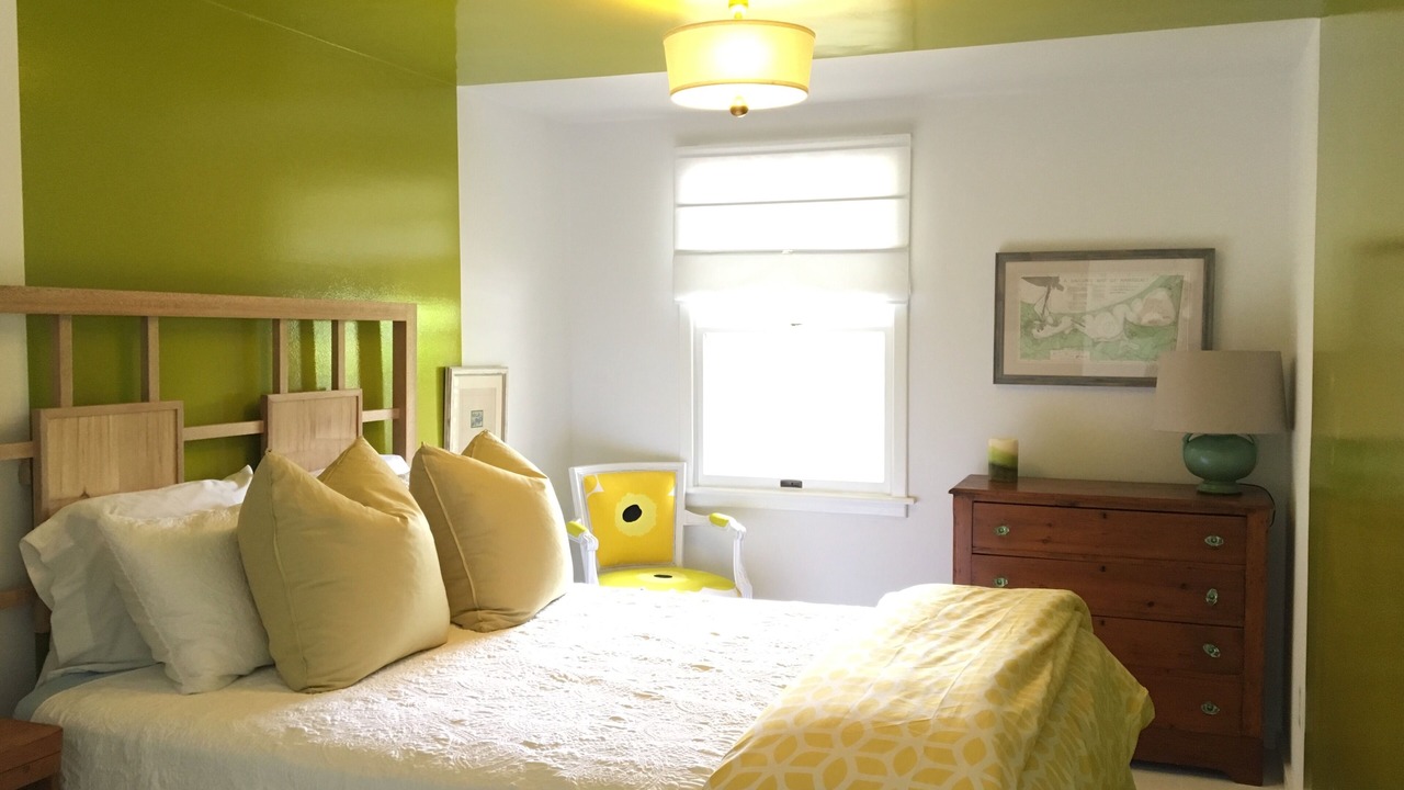 Photo of Bedroom in Tom Nevers
