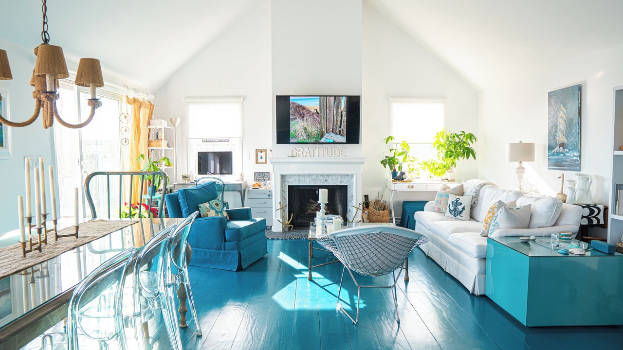 Photo of Livingroom in Tom Nevers