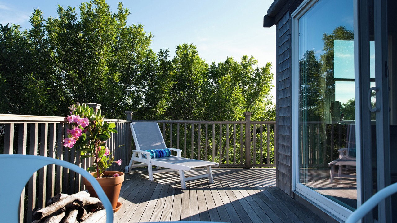 Photo of Patio Balcony in Tom Nevers