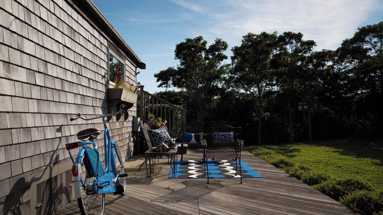 Photo of Patio Balcony in Tom Nevers