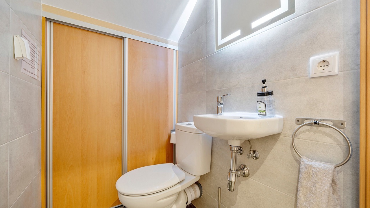 Photo of Bathroom in Aldover
