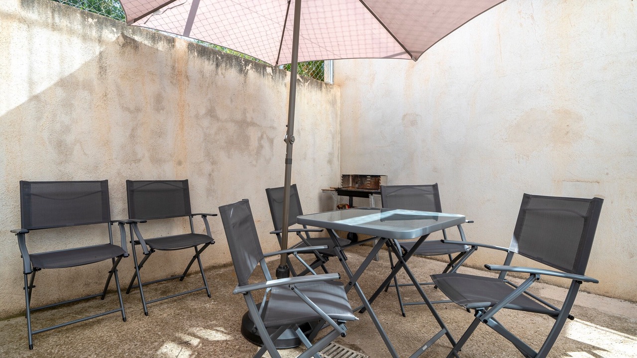 Photo of Outdoor in Aldover