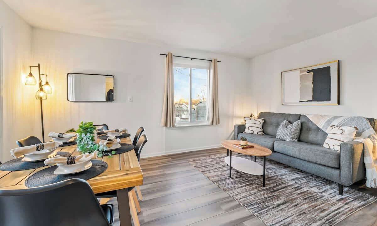 Photo of Livingroom in Bolingbrook