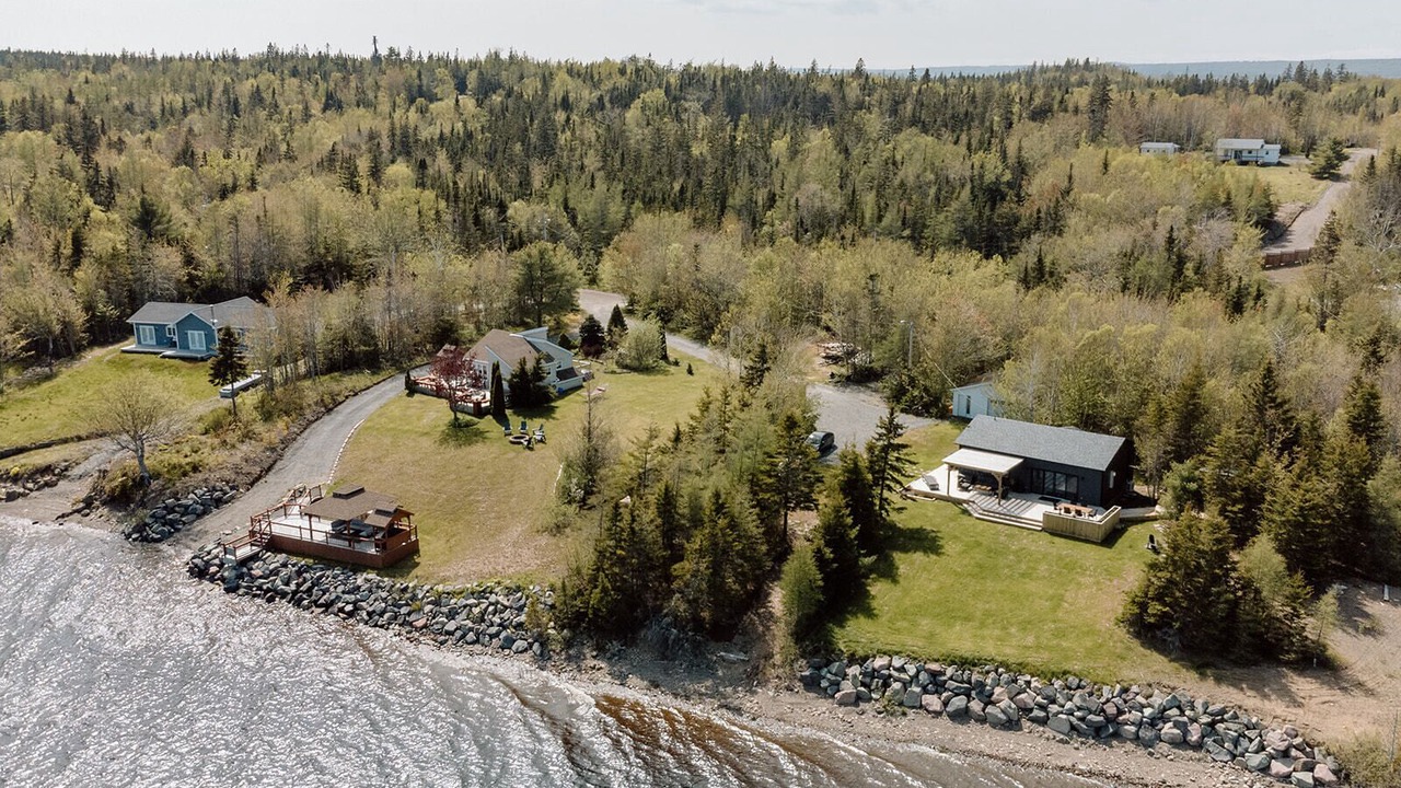 Photo of Others in Salmon River Road