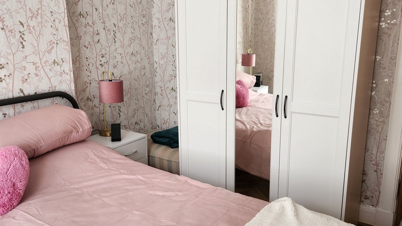 Photo of Bedroom in Largs