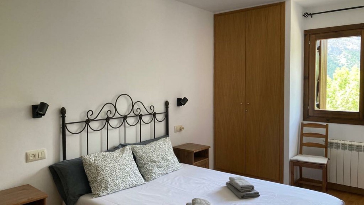 Photo of Bedroom in Sesue