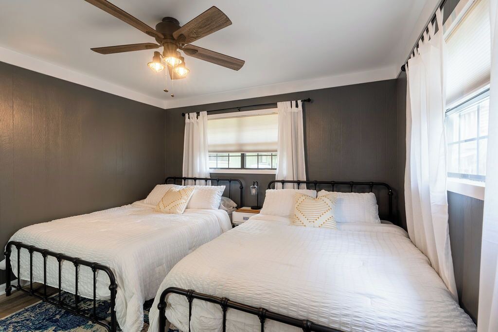 Photo of Bedroom in Higden