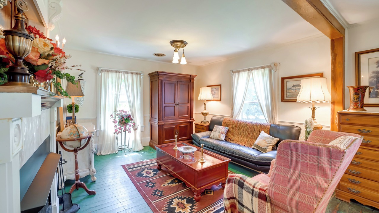 Photo of Livingroom in Fort Smith