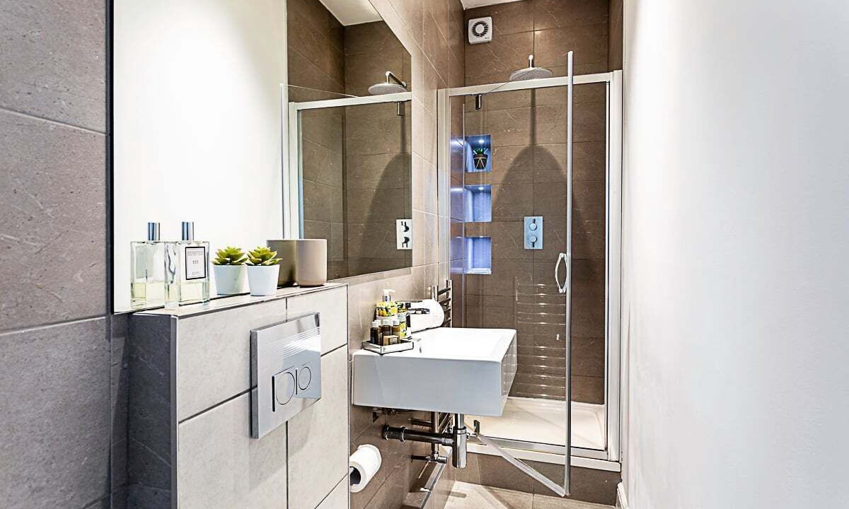 Photo of Bathroom in Thornton