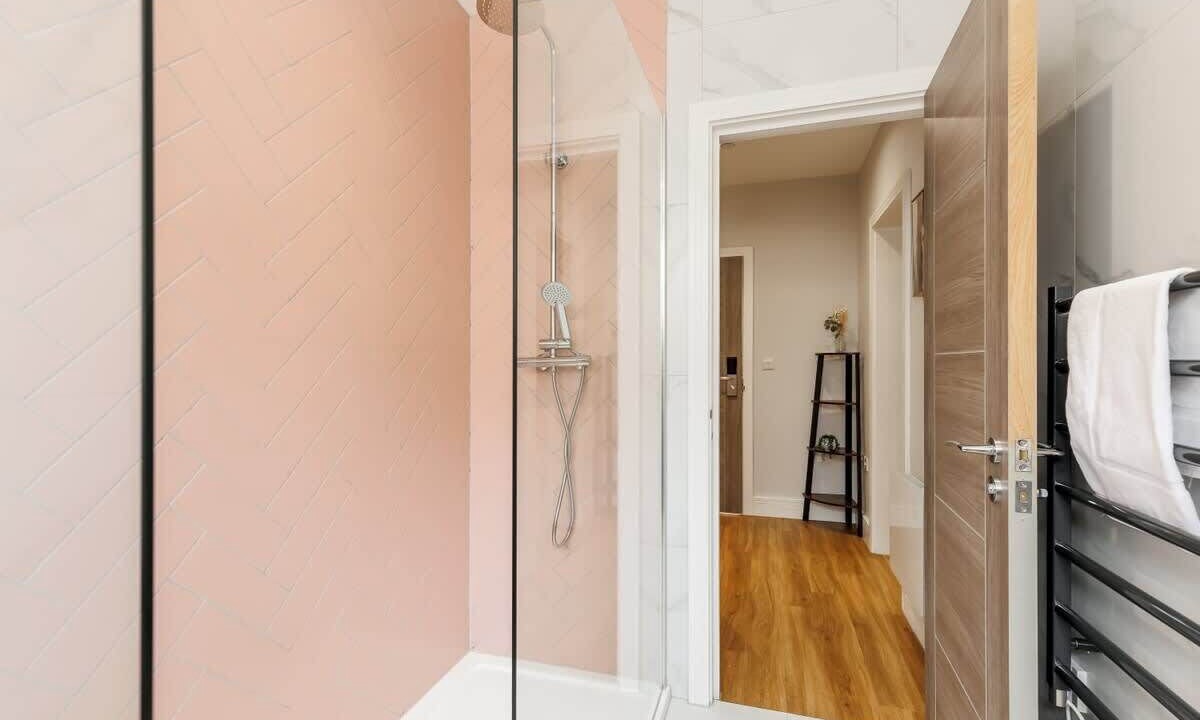 Photo of Bathroom in West Cliff