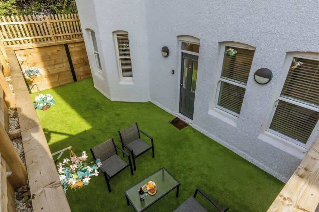 Photo of Patio Balcony in West Cliff