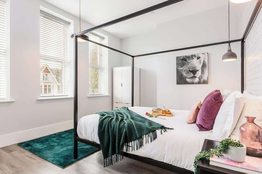 Photo of Bedroom in West Cliff