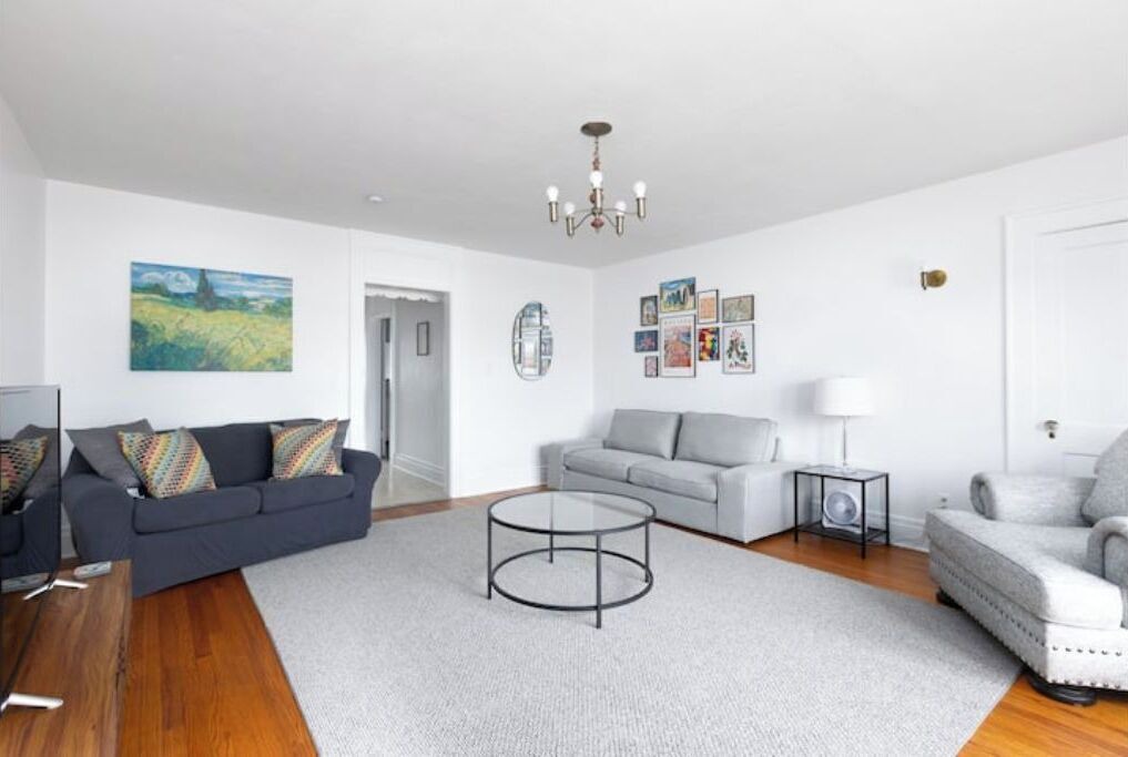 Photo of Livingroom in Syracuse