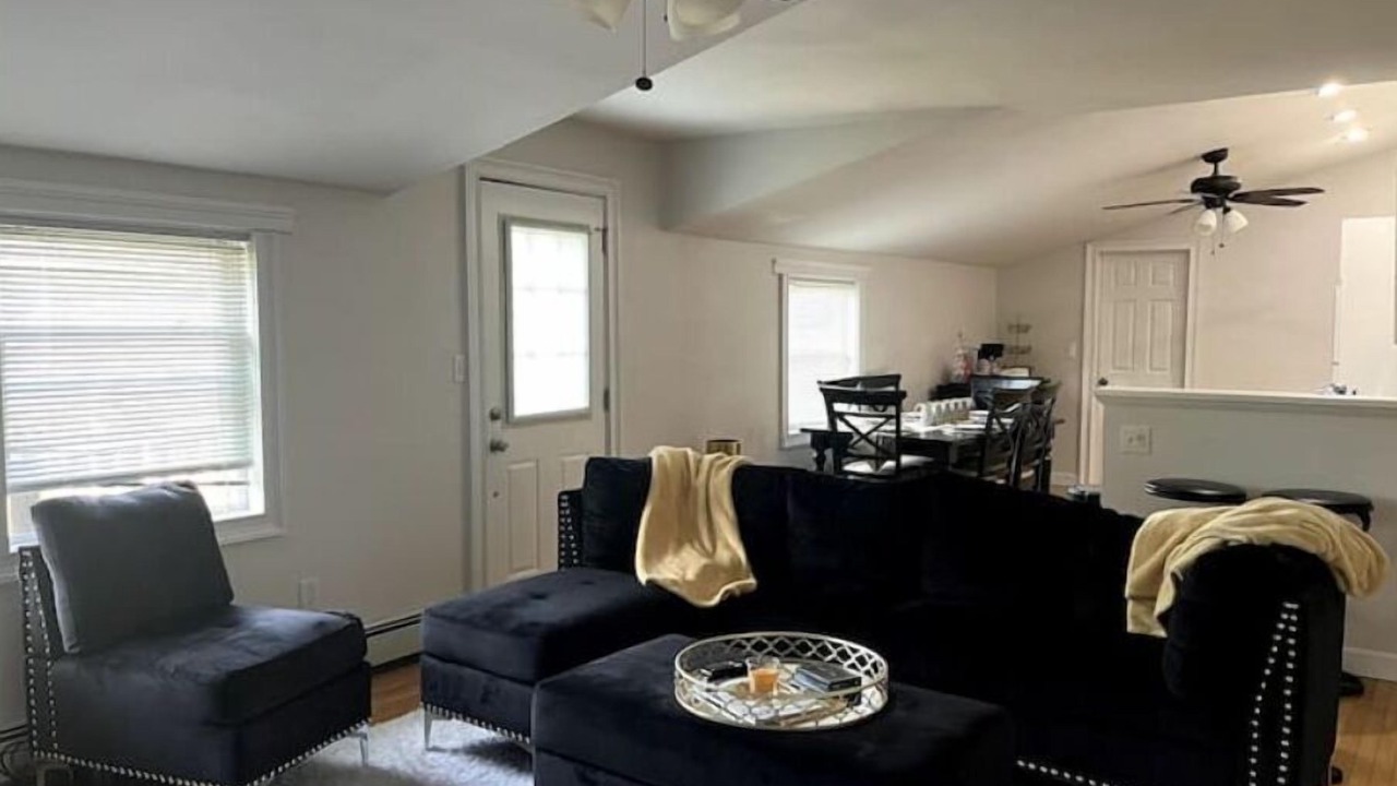 Photo of Livingroom in Medford