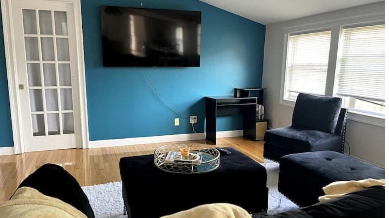 Photo of Livingroom in Medford