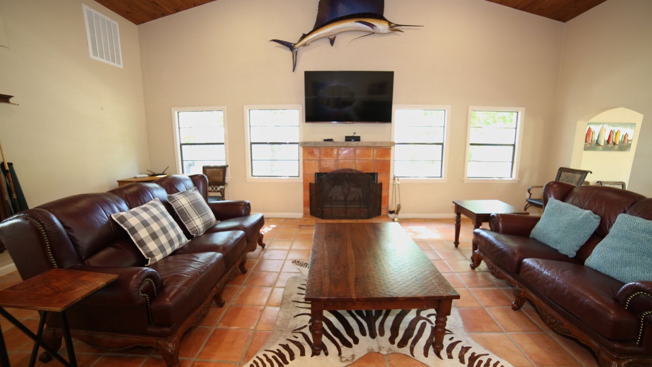 Photo of Livingroom in Cedar Lane