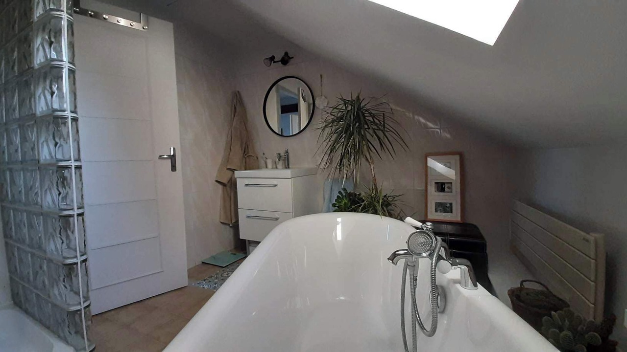 Photo of Bathroom in Ligueil