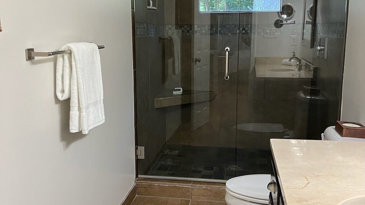 Photo of Bathroom in Athens