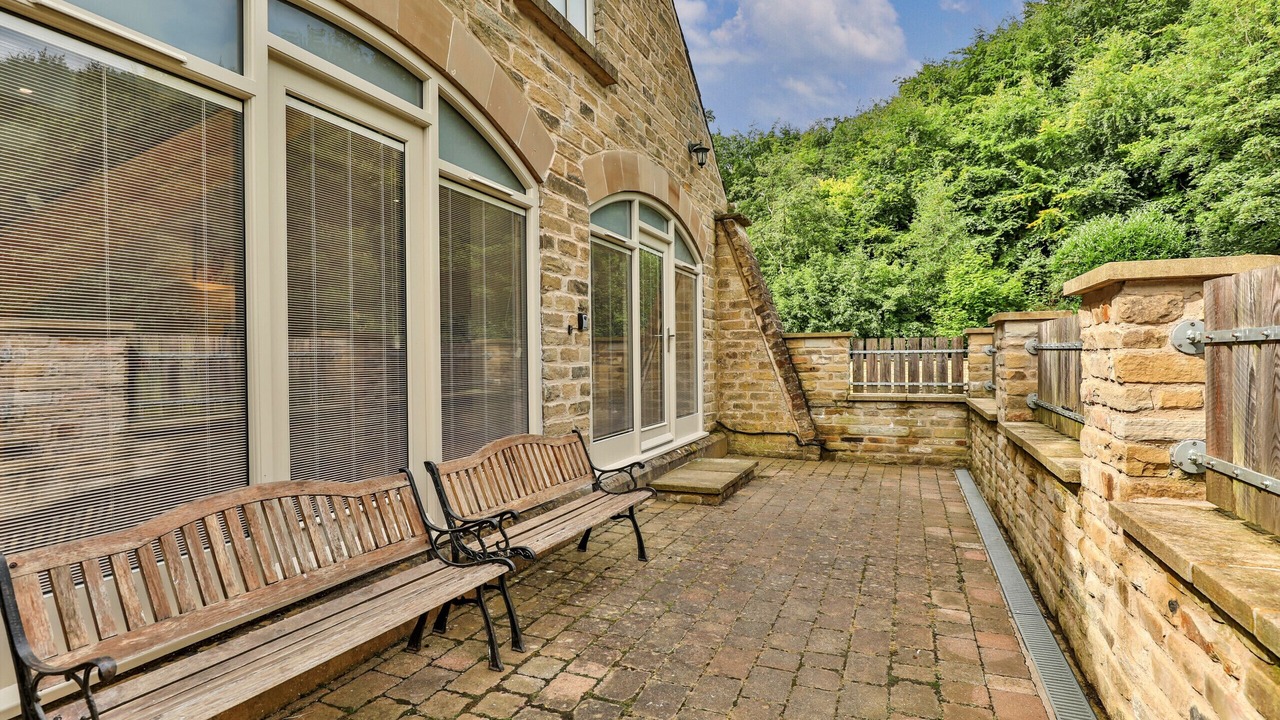 Photo of Patio Balcony in Thornton Dale