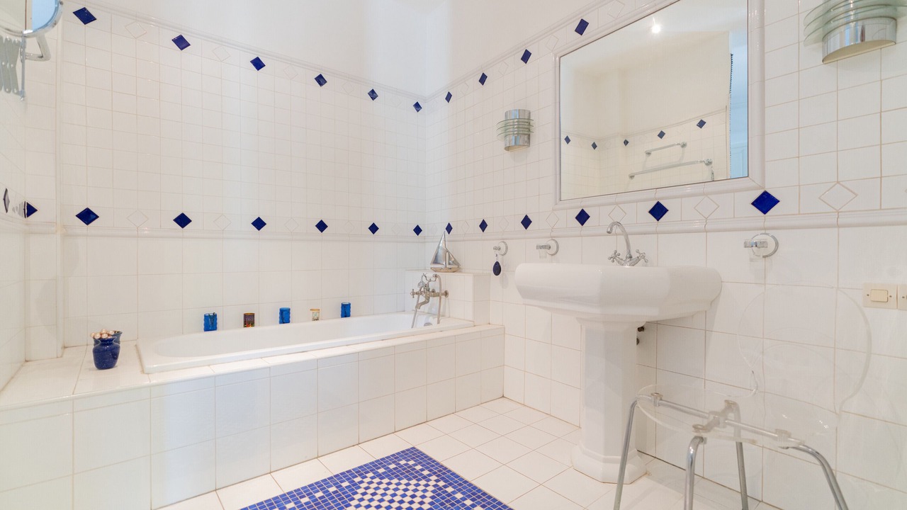 Photo of Bathroom in Marsillargues