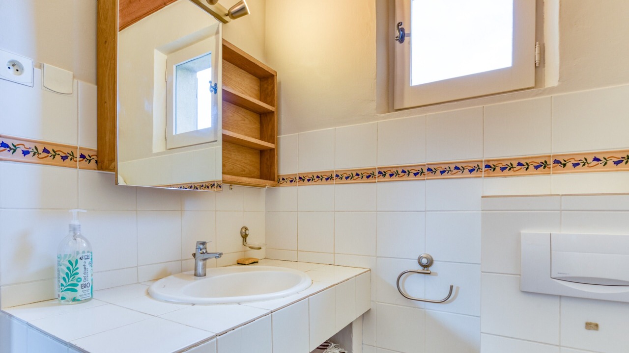Photo of Bathroom in Saint-Mathieu-de-Treviers